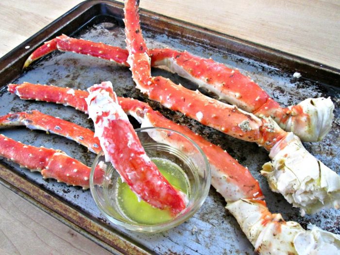 Baked lobster clusters crabs 680g seafood delightfulemade platter dipping wedges