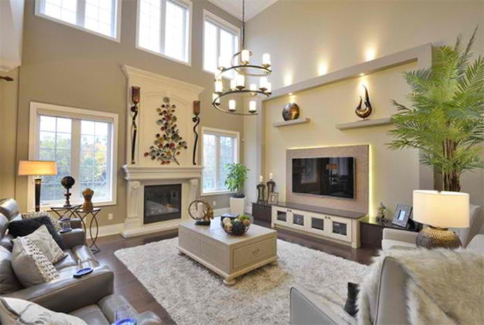 How to decorate family room with high ceilings